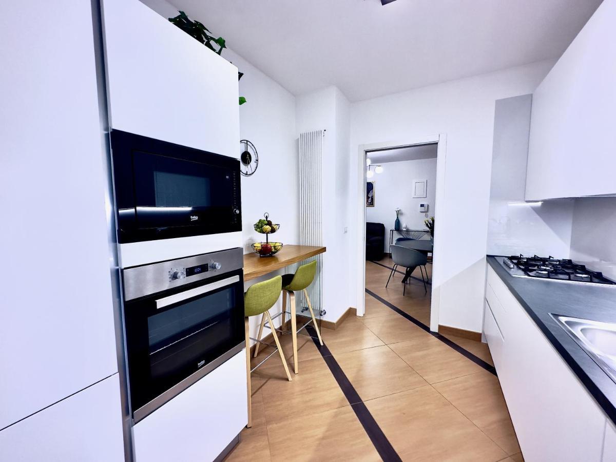 Salento Sweet Home - Obelisco Luxury Apartment Lecce Eksteriør billede