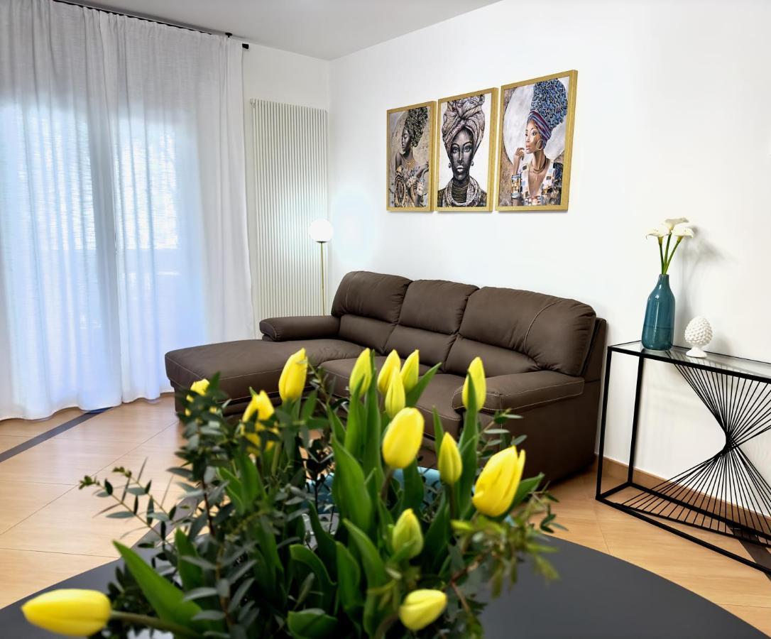 Salento Sweet Home - Obelisco Luxury Apartment Lecce Eksteriør billede